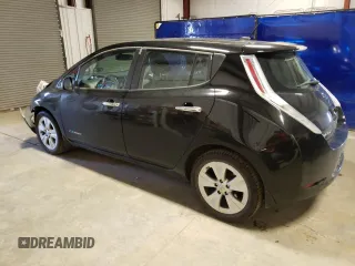 2015 Nissan LEAF SV with VIN 1N4AZ0CP6FC304840, listed as a Copart auction lot 68922892 with 64,953 mi miles. Bid and sale history available at carsss.com. Image 2.