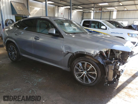 2025 BMW X6 xDrive40i with VIN 5UX33EX04S9W89514, listed as a Copart auction lot 45770205 with 0 mi miles and Clean Title. Bid and sale history available at carsss.com. Image 4.