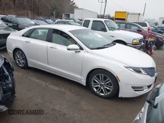 2013 Lincoln MKZ Hybrid with VIN 3LN6L2LUXDR805162, listed as a IAAI auction lot 41712177 with 53,784 mi miles. Bid and sale history available at carsss.com. Image 1.