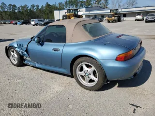1997 BMW 3 Series 1.9L with VIN 4USCH7326VLB82706, listed as a Copart auction lot 47046765 with 143,952 mi miles and Salvage Title. Bid and sale history available at carsss.com. Image 2.