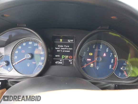 2016 Maserati GranTurismo Convertible Sport with VIN ZAM45VMA8G0158580, listed as a IAAI auction lot 41527347 with 47,344 mi miles. Bid and sale history available at carsss.com. Image 7.