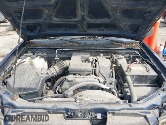 2004 Chevrolet Colorado LS ZQ8 with VIN 1GCCS196948145629, listed as a IAAI auction lot 40284752 with 172,719 mi miles. Bid and sale history available at carsss.com. Image 10.