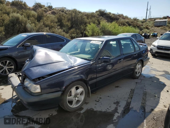1997 Volvo 850 с VIN YV1LS5722V1374049, выставлен на аукционе Copart как лот 62758684 с пробегом 243 443 миль миль и Списание • Salvage title. История ставок и продаж доступна на DreamBid. Изображение 1.