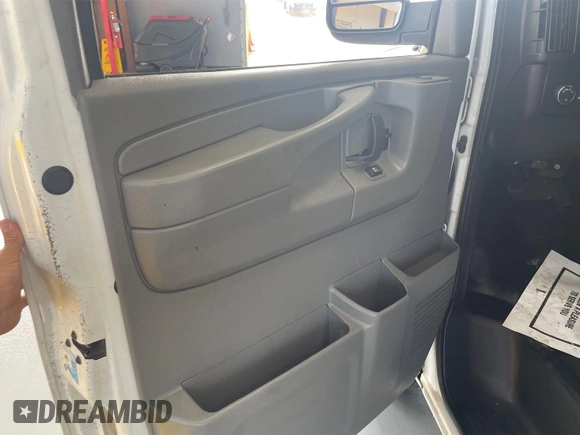 2015 Chevrolet Express Cargo with VIN 1GCWGFCF5F1172987, listed as a IAAI auction lot 42775101 with 159,466 mi miles and . Bid and sale history available at DreamBid. Image 15.