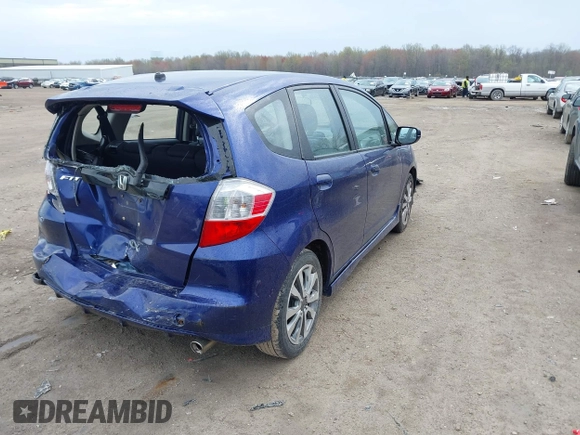 2012 Honda Fit Sport with VIN JHMGE8H50CC001195, listed as a IAAI auction lot 42083901 with 149,303 mi miles and . Bid and sale history available at DreamBid. Image 4.