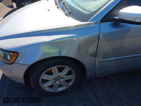 2007 Volvo S40 2.4L z VIN YV1MS382172296495, wystawiony jako IAAI lot #42197332 z przebiegiem 156 627 mil mil oraz . Historia ofert i sprzedaży dostępna na DreamBid. Obrazek 6.