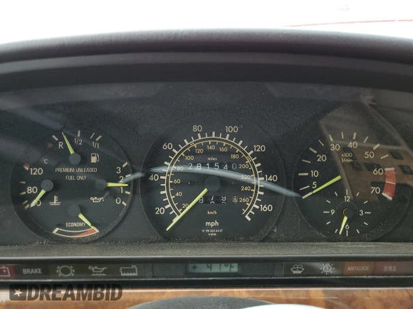 1987 Mercedes-Benz 560 with VIN WDBCA45D6HA348824, listed as a Copart auction lot 49355285 with 281,540 mi miles and Clean Title. Bid and sale history available at DreamBid. Image 9.