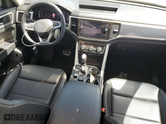 2022 Volkswagen Atlas 3.6L V6 SEL R-Line with VIN 1V2AR2CA2NC505987, listed as a Copart auction lot 61522024 with 57,703 mi miles and Salvage Title. Bid and sale history available at carsss.com. Image 8.
