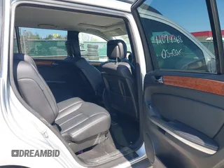 2009 Mercedes-Benz GL-Class 4.6L with VIN 4JGBF71E99A512434, listed as a IAAI auction lot 42074368 with 115,737 mi miles. Bid and sale history available at carsss.com. Image 8.