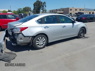 2016 Nissan Altima 2.5 S with VIN 1N4AL3APXGN362798, listed as a IAAI auction lot 42185045 with 95,874 mi miles. Bid and sale history available at carsss.com. Image 4.