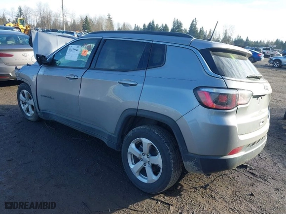2020 Jeep Compass Latitude w/Sun/Safety Pkg with VIN 3C4NJCBB8LT102401, listed as a IAAI auction lot 41479940 with 1 mi miles. Bid and sale history available at carsss.com. Image 3.