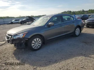 2011 Honda Accord LX z VIN 1HGCP2F35BA065401, wystawiony jako Copart lot #55349665 z przebiegiem 104 850 mil mil oraz Szkoda całkowita • Salvage title. Historia ofert i sprzedaży dostępna na DreamBid. Obrazek 1.