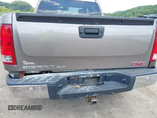 2012 GMC Sierra 1500 SLT with VIN 3GTP2WE71CG189114, listed as a IAAI auction lot 42661045 with 194,328 mi miles and . Bid and sale history available at DreamBid. Image 18.
