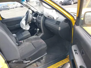 2003 Nissan Xterra SE z VIN 5N1MD28Y13C700782, wystawiony jako IAAI lot #41979443 z przebiegiem 187 686 mil mil oraz . Historia ofert i sprzedaży dostępna na DreamBid. Obrazek 5.