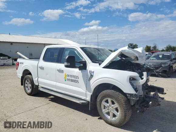 2024 Ford F-150 XLT with VIN 1FTFW3L5XRKD72951, listed as a Copart auction lot 72419834 with 0 mi miles and Salvage Title. Bid and sale history available at carsss.com. Image 4.