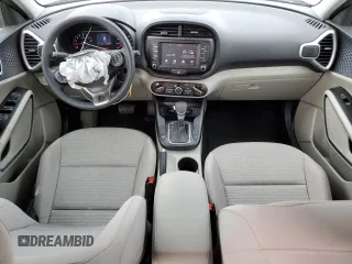 2020 Kia Soul LX with VIN KNDJ23AU1L7021680, listed as a Copart auction lot 47815055 with 23,293 mi miles and Salvage Title. Bid and sale history available at carsss.com. Image 8.
