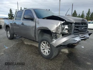 2013 GMC Sierra 1500 SLE with VIN 3GTP1VE07DG285024, listed as a Copart auction lot 48329945 with 146,459 mi miles and Salvage title. Bid and sale history available at DreamBid. Image 4.