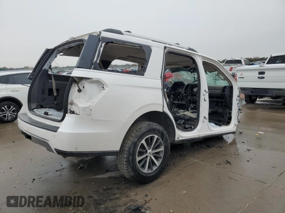 2019 Ford Expedition Limited with VIN 1FMJU1KT4KEA10912, listed as a Copart auction lot 82906024 with 0 mi miles and Salvage Title. Bid and sale history available at carsss.com. Image 3.
