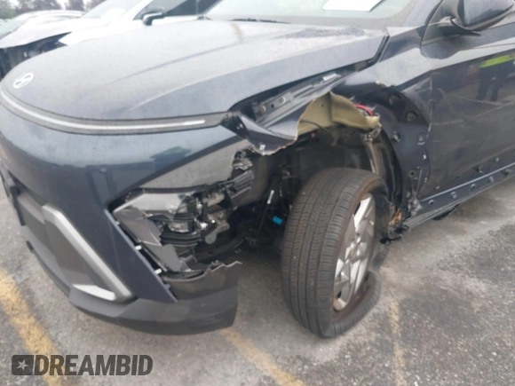 2024 Hyundai Kona SE with VIN KM8HACAB2RU098421, listed as a IAAI auction lot 41724883 with 12,033 mi miles and . Bid and sale history available at carsss.com. Image 6.