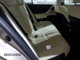 2022 Lexus ES 300h Luxury with VIN 58AEA1C17NU018349, listed as a Copart auction lot 43206535 with 13,464 mi miles and Salvage title. Bid and sale history available at DreamBid. Image 10.