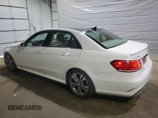 2014 Mercedes-Benz E 350 Luxury with VIN WDDHF8JB8EA937251, listed as a Copart auction lot 49944255 with 254,920 mi miles and Salvage Title. Bid and sale history available at DreamBid. Image 2.