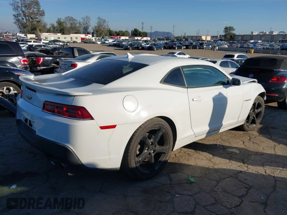 2014 Chevrolet Camaro LT z VIN 2G1FC1E39E9321549, wystawiony jako IAAI lot #41582840 z przebiegiem 129 495 mil mil oraz . Historia ofert i sprzedaży dostępna na DreamBid. Obrazek 4.