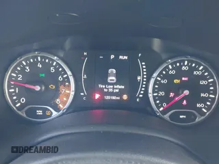 2017 Jeep Renegade Sport with VIN ZACCJAAB0HPG16772, listed as a IAAI auction lot 41468334 with 125,192 mi miles and . Bid and sale history available at DreamBid. Image 7.