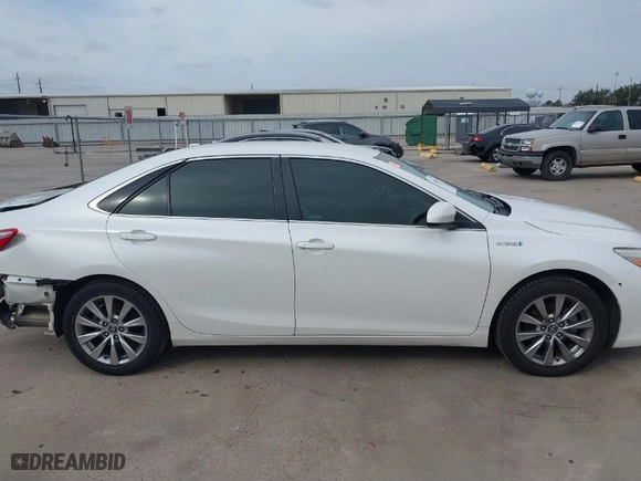 2016 Toyota Camry Hybrid LE with VIN 4T1BD1FK6GU193488, listed as a IAAI auction lot 41655161 with NaN miles. Bid and sale history available at carsss.com. Image 14.