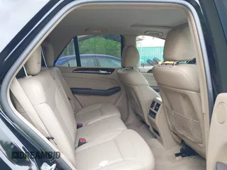 2014 Mercedes-Benz M 350 z VIN 4JGDA5HB9EA283643, wystawiony jako IAAI lot #42191835 z przebiegiem 92 552 mil mil oraz . Historia ofert i sprzedaży dostępna na DreamBid. Obrazek 8.