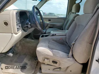 2002 Chevrolet Tahoe LS with VIN 1GNEC13Z32R200857, listed as a Copart auction lot 59812865 with 116,823 mi miles and Salvage title. Bid and sale history available at DreamBid. Image 7.