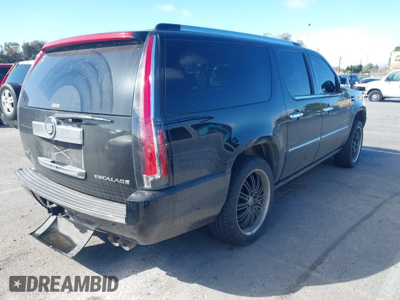 2011 Cadillac Escalade ESV Premium z VIN 1GYS4JEFXBR189541, wystawiony jako IAAI lot #41731883 z przebiegiem 106 023 mil mil oraz . Historia ofert i sprzedaży dostępna na DreamBid. Obrazek 4.