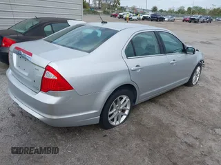 2012 Ford Fusion SEL with VIN 3FAHP0JG8CR292095, listed as a IAAI auction lot 41710438 with 140,363 mi miles. Bid and sale history available at carsss.com. Image 4.