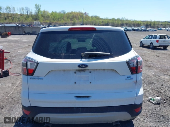 2017 Ford Escape SE with VIN 1FMCU9GD4HUB55262, listed as a IAAI auction lot 42146088 with 98,407 mi miles. Bid and sale history available at carsss.com. Image 16.