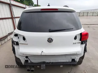 2015 Volkswagen Tiguan R-Line with VIN WVGAV7AX5FW585248, listed as a IAAI auction lot 41909618 with 137,448 mi miles and . Bid and sale history available at DreamBid. Image 17.