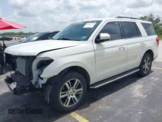 2022 Ford Expedition XLT с VIN 1FMJU1HT0NEA10739, выставлен на аукционе IAAI как лот 42802765 с пробегом 31 493 миль миль и . История ставок и продаж доступна на DreamBid. Изображение 2.