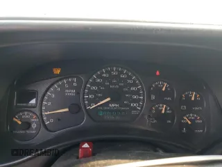 2002 GMC Sierra 1500HD SLE z VIN 1GTGK13U22F137583, wystawiony jako Copart lot #65997484 z przebiegiem 399 610 mil mil oraz Tytuł czysty. Historia ofert i sprzedaży dostępna na DreamBid. Obrazek 9.