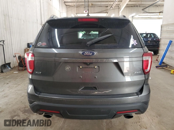 2018 Ford Explorer XLT with VIN 1FM5K8D8XJGA75162, listed as a Copart auction lot 58842785 with 118,892 mi miles and Salvage title. Bid and sale history available at DreamBid. Image 6.