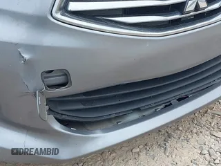 2019 Mitsubishi Mirage ES z VIN ML32F3FJ5KHF06720, wystawiony jako IAAI lot #42117423 z przebiegiem 124 831 mil mil oraz . Historia ofert i sprzedaży dostępna na DreamBid. Obrazek 15.