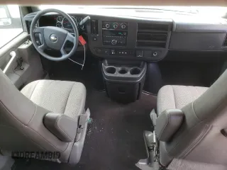 2020 Chevrolet Express Passenger LT z VIN 1GAZGPFG7L1125732, wystawiony jako Copart lot #56536785 z przebiegiem 89 436 mil mil oraz Szkoda całkowita • Salvage title. Historia ofert i sprzedaży dostępna na DreamBid. Obrazek 8.