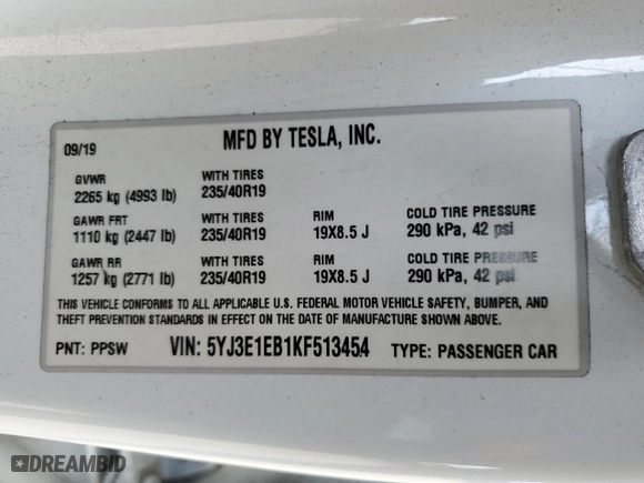 2019 Tesla Model 3 Long Range with VIN 5YJ3E1EB1KF513454, listed as a Copart auction lot 47995005 with 83,713 mi miles and Clean Title. Bid and sale history available at carsss.com. Image 12.