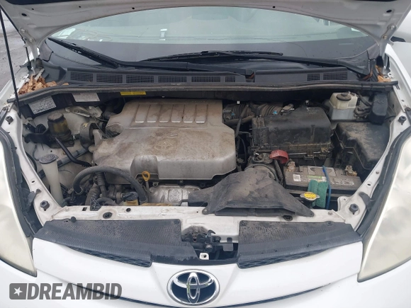 2010 Toyota Sienna XLE with VIN 5TDYK4CC1AS330349, listed as a IAAI auction lot 41607065 with 258,145 mi miles and . Bid and sale history available at carsss.com. Image 10.