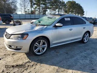2015 Volkswagen Passat SE with VIN 1VWBS7A33FC123252, listed as a Copart auction lot 48783275 with 115,102 mi miles and Salvage title. Bid and sale history available at DreamBid. Image 1.