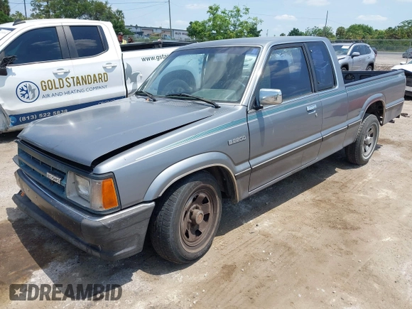 1992 Mazda B-Series Truck with VIN JM2UF313XN0306779, listed as a IAAI auction lot 42104583 with 137,826 mi miles and . Bid and sale history available at DreamBid. Image 17.