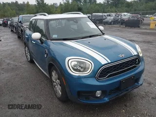 2019 MINI Countryman Cooper S с VIN WMZYT5C52K3G93902, выставлен на аукционе IAAI как лот 42650523 с пробегом 99 538 миль миль и . История ставок и продаж доступна на DreamBid. Изображение 1.