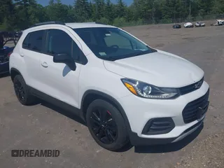 2020 Chevrolet Trax LT with VIN 3GNCJPSB3LL302317, listed as a IAAI auction lot 42492876 with 37,123 mi miles and . Bid and sale history available at DreamBid. Image 1.