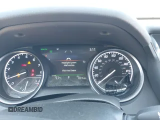 2023 Toyota Camry SE z VIN 4T1T11BK4PU102236, wystawiony jako IAAI lot #42001524 z przebiegiem 50 818 mil mil oraz . Historia ofert i sprzedaży dostępna na DreamBid. Obrazek 7.