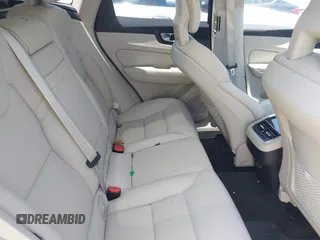 2018 Volvo XC60 Inscription with VIN YV4A22RL1J1010293, listed as a IAAI auction lot 42579713 with 111,081 mi miles and . Bid and sale history available at DreamBid. Image 8.