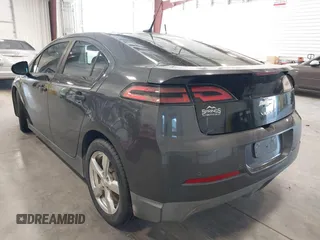 2011 Chevrolet Volt with VIN 1G1RC6E43BU102197, listed as a IAAI auction lot 41986239 with 195,064 mi miles. Bid and sale history available at carsss.com. Image 3.
