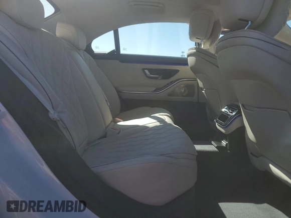 2024 Mercedes-Benz S 580 с VIN W1K6G7GBXRA265723, выставлен на аукционе Copart как лот 44720945 с пробегом 7 926 миль миль и Списание • Salvage title. История ставок и продаж доступна на DreamBid. Изображение 11.