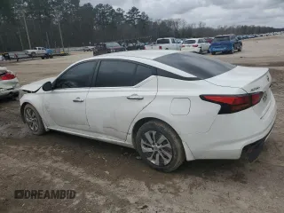 2021 Nissan Altima 2.5 S with VIN 1N4BL4BV5MN329646, listed as a Copart auction lot 47058025 with 0 mi miles and Salvage Title. Bid and sale history available at carsss.com. Image 2.